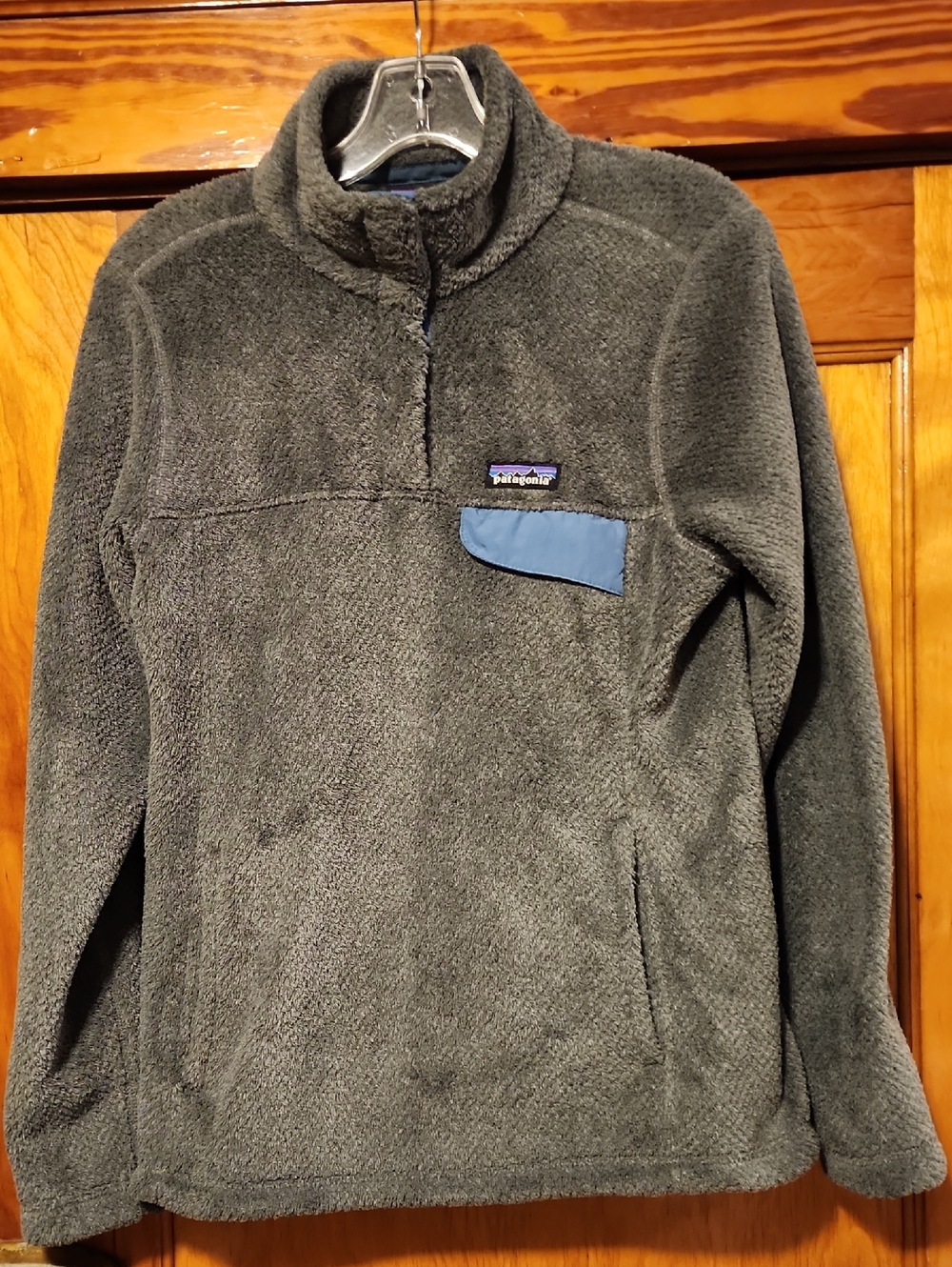 Patagonia Re Tool Snap-T Fleece Pullover with Blue Pocket Accent Size Medium